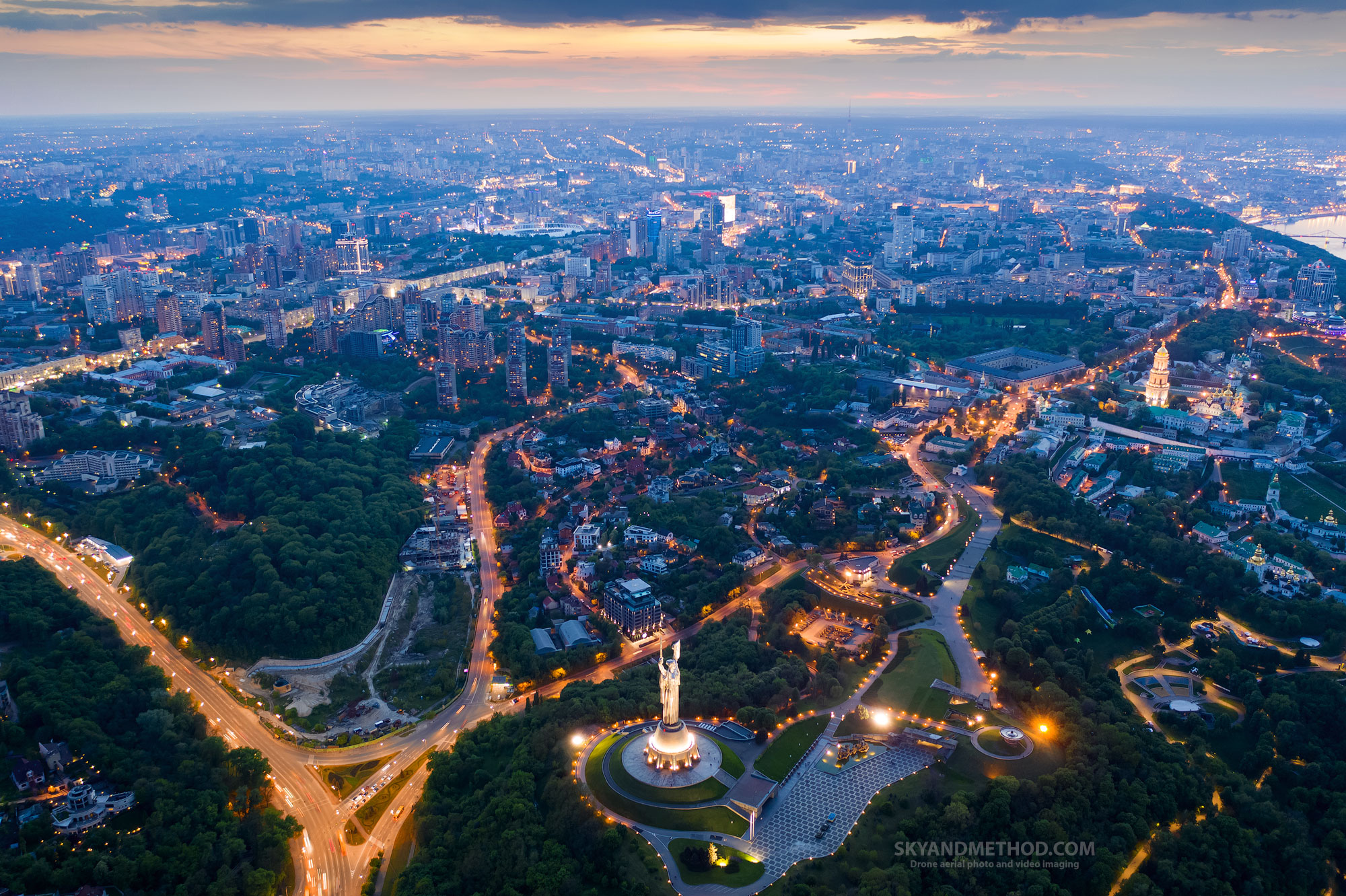Ночной Киев с высоты
