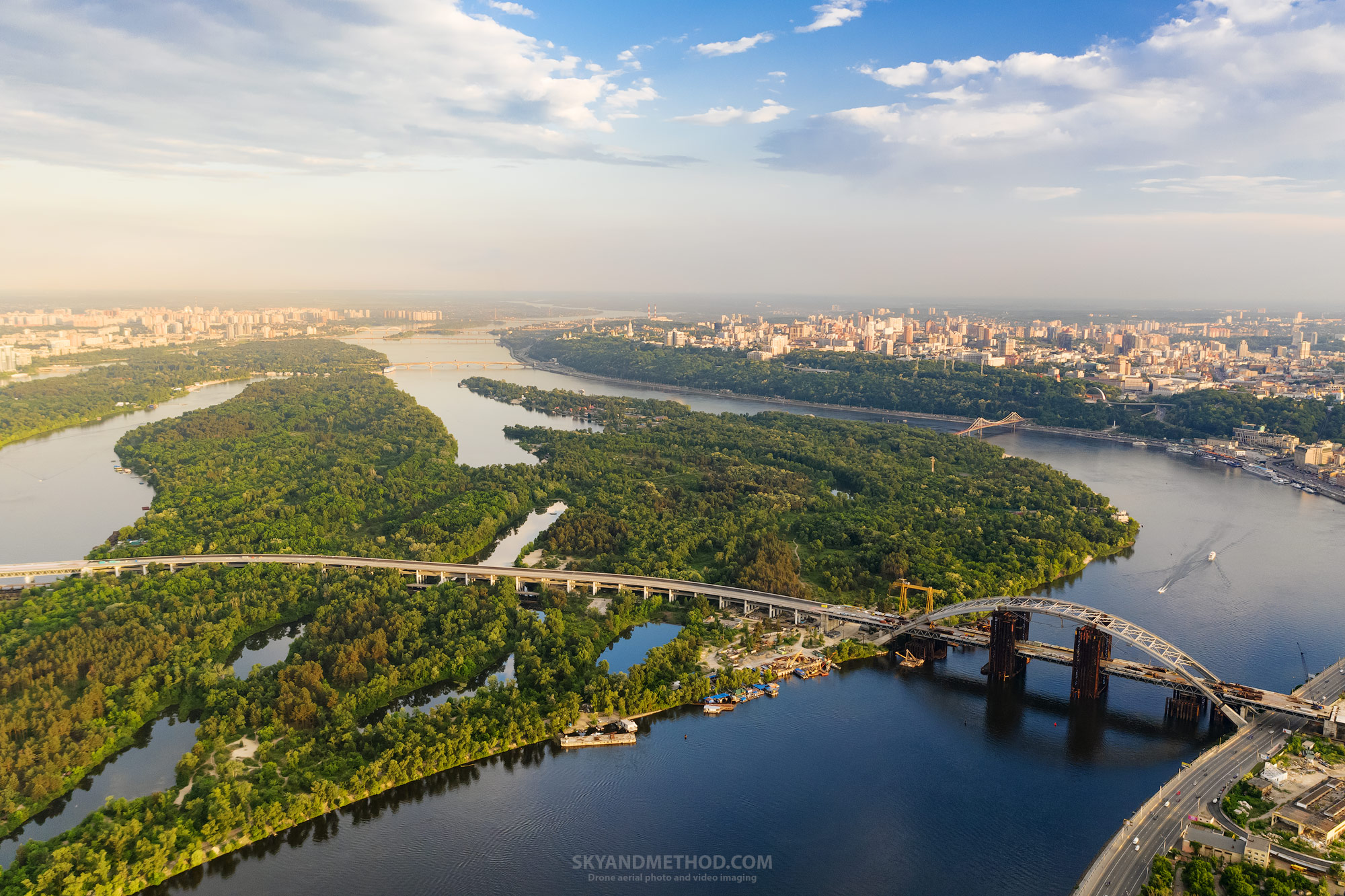 Киев с высоты. Подольско-Воскресенский мост